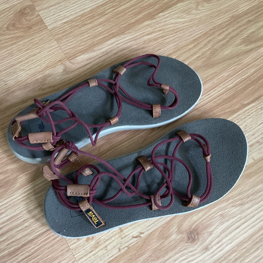 Teva Womens voya infinity sandals